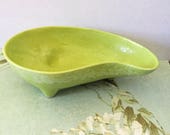 Mid-Century chartreuse citron footed kidney shaped vase for flower arranging or ikebana - made in USA (frog included)