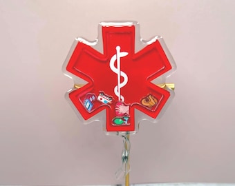 Emergency Nurse Shaker Badge Reel: Trauma RN Medical Accessory