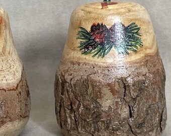 Wood Pinecone Salt Pepper Shakes Painted Rustic Country Mid-Century Tree Bark Stump Japanese Kitchen  Set Country Home Decor