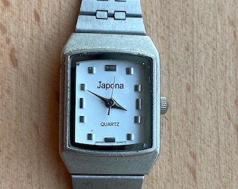 Vintage JAPONA Watch Quartz Swiss Silver Tone Stainless Steel New Battery Works Great Flexible Link Band
