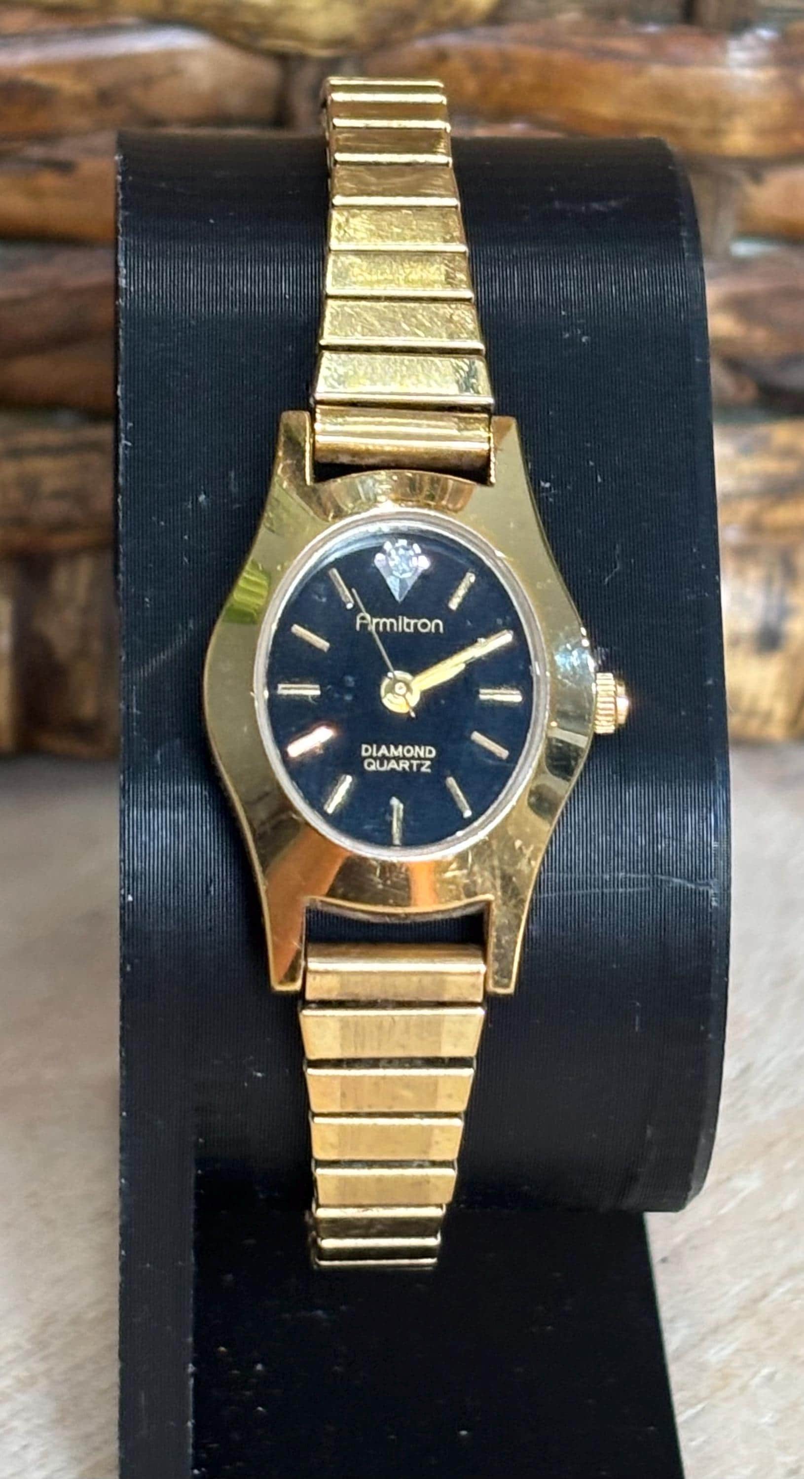 Diamond Armitron