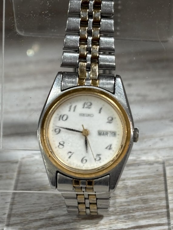2 Watches SEIKO 7N83-0011 Calendar 2 Tone Gold Silver Band  display picture 1