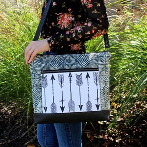 Southwestern Navajo Arrows fabric Bag with vegan Leather image 1