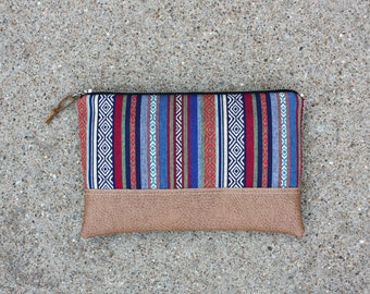 Southwestern tribal Clutch