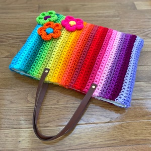 Crochet rainbow handbag/ totebag image 2