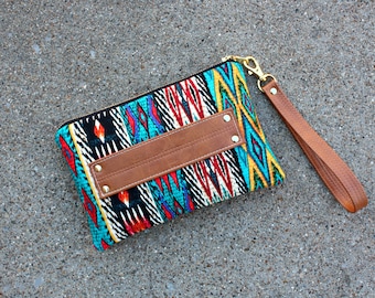 Aztec Navajo Ethnic Tribal Style Clutch / Wristlet