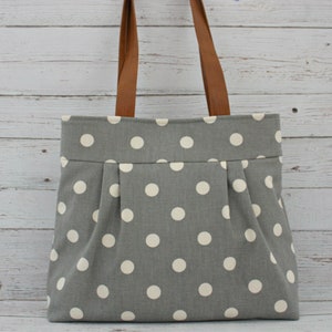 POLKA DOT Pleated Gray Purse image 4