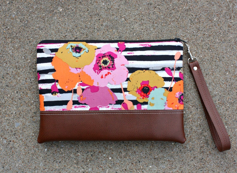 Paparounes Spices Floral Clutch Wristlet - Etsy