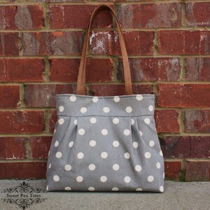 POLKA DOT Pleated Gray Purse image 2