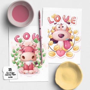 Pode incluir: Duas páginas para colorir ilustradas com uma vaca de desenho animado e um cão com a palavra "LOVE". Uma tigela rosa e uma tigela amarela estão sobre a mesa, juntamente com um pincel rosa. O texto "25 Fun & Easy Coloring Pages for Kids" também é visível.