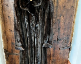 Abrigo marrón de visón
