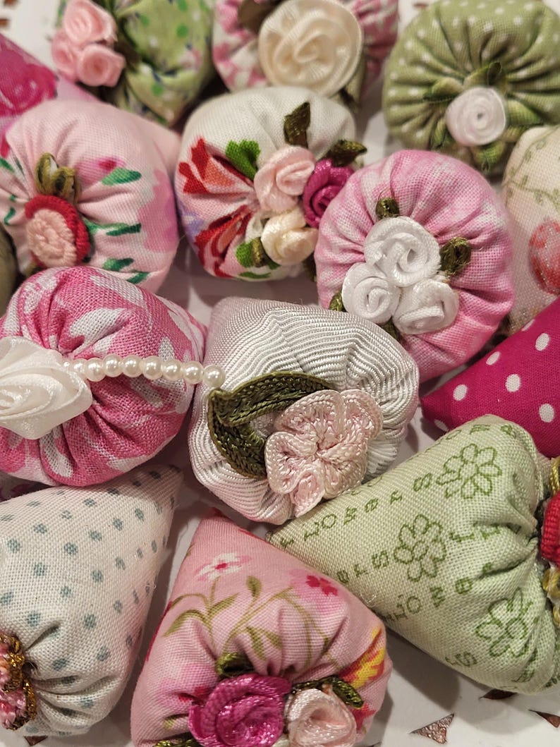 Small Sachet Pattern Berry Look CUSTOM Set of 25 Miniature Thumbellina Lavender Sachets - Etsy