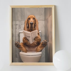 Arte murale per il bagno Bloodhound, stampa artistica divertente per la casa, stampa artistica per animali domestici, Bloodhound seduto sul water che legge il giornale, colore, download digitale
