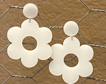 70er Style Daisy Ohrstecker