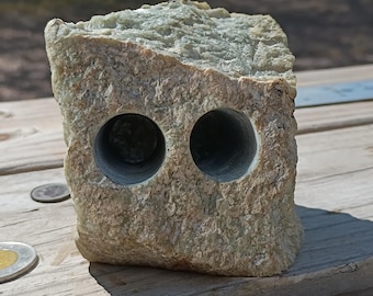 Medium Adventurine Golem with Big Eyes