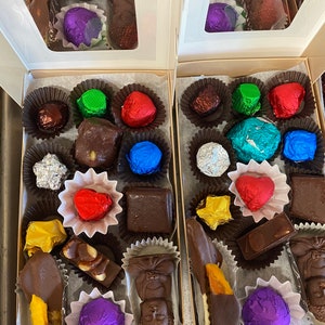 Box of Assorted Chocolates - Hawaii-Grown,25 Pieces