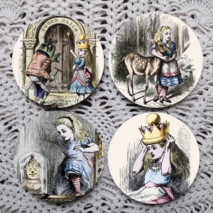 Here's Looking at You, Alice - Through the Looking Glass Mousepad Coaster Set
