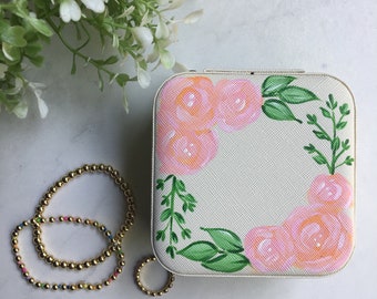 Travel jewelry case painted pink orange flowers personalized with name initial, bridesmaid wedding gift, custom jewelry boxes, floral box