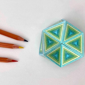 Druckbares Kaleidocycle Papier Spielzeug, Konzentrische Dreiecke Muster, Färbung Handwerk, Instant Download PDF, Flextangle Vorlage