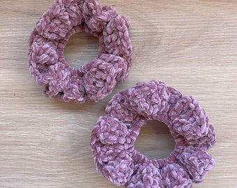 glitter velvet crochet scrunchie | handmade cute velvet sparkly crochet scrunchies elastic hair tie ready made in stock mellowcholic.