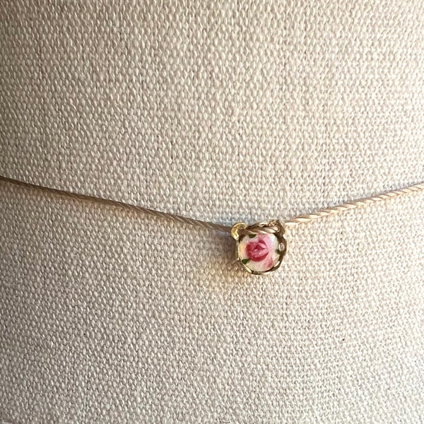 Tiny rose choker, flower choker, dainty choker, simple choker, minimalist necklace, vintage style, romantic necklace, layering necklace