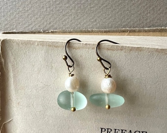 Sea glass and fresh water pearl dangle earrings, Summer earrings, dainty earrings, small dangle, seafoam green earrings, beach earrings