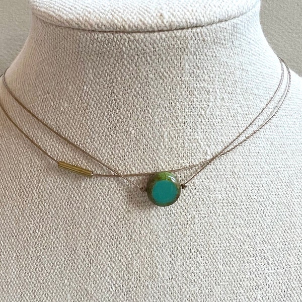 Gargantilla de cuentas de cristal color turquesa: Collar bohemio de doble hebra