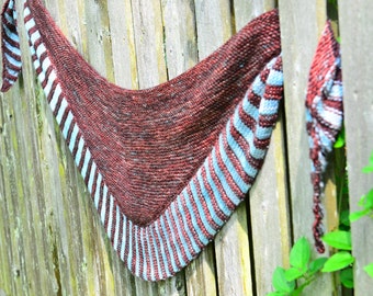 Boardwalk, a crescent shaped shawl knitting PDF pattern
