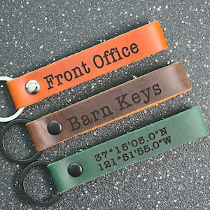 Personalized Leather Keychain, Customized Keychain, Custom Leather Key chain, coordinates key chain longitude latitude keychain, Best Gift