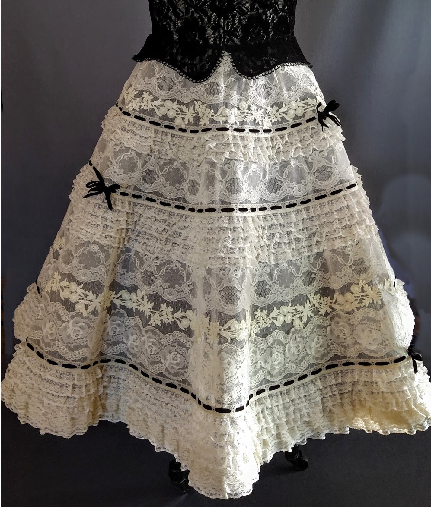 Pearl Kenna ooh la la couture skirt set