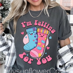 T-shirt d&#39;infirmière de la Saint-Valentin « Je suis tombé amoureux de vous », chaussettes antidérapantes de l&#39;AIIC, ma clinique est pleine de chemises Sweet Heart, t-shirt d&#39;infirmière de soins intensifs de la Saint-Valentin