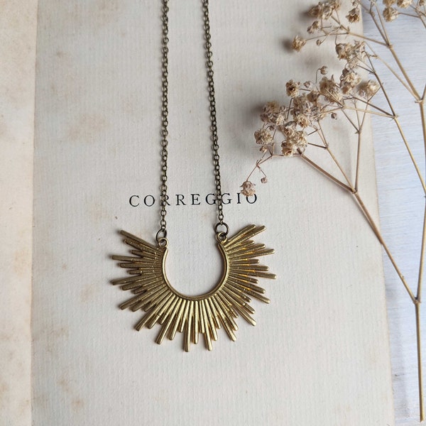 Sunburst golden brass necklace - textured brass horseshoe on fine chain - statement - modern jewellery