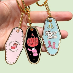 Book trope keychains
Literary keychains
Bookish accessories
Book lover gifts
Book-themed keychains
Reading accessories
Enemies to Lovers Keychain
Enemies to lovers keychain
Romance keychain
for book lovers
Love story keychain
Enemies to lovers gift