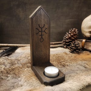 Slim Hecate/Hekate Candle Holder