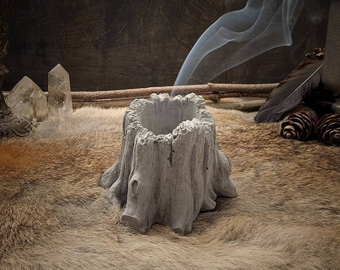 Hollowed Stump Censer