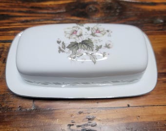 Vintage Porzellan Blumen Butterdose aus Japan