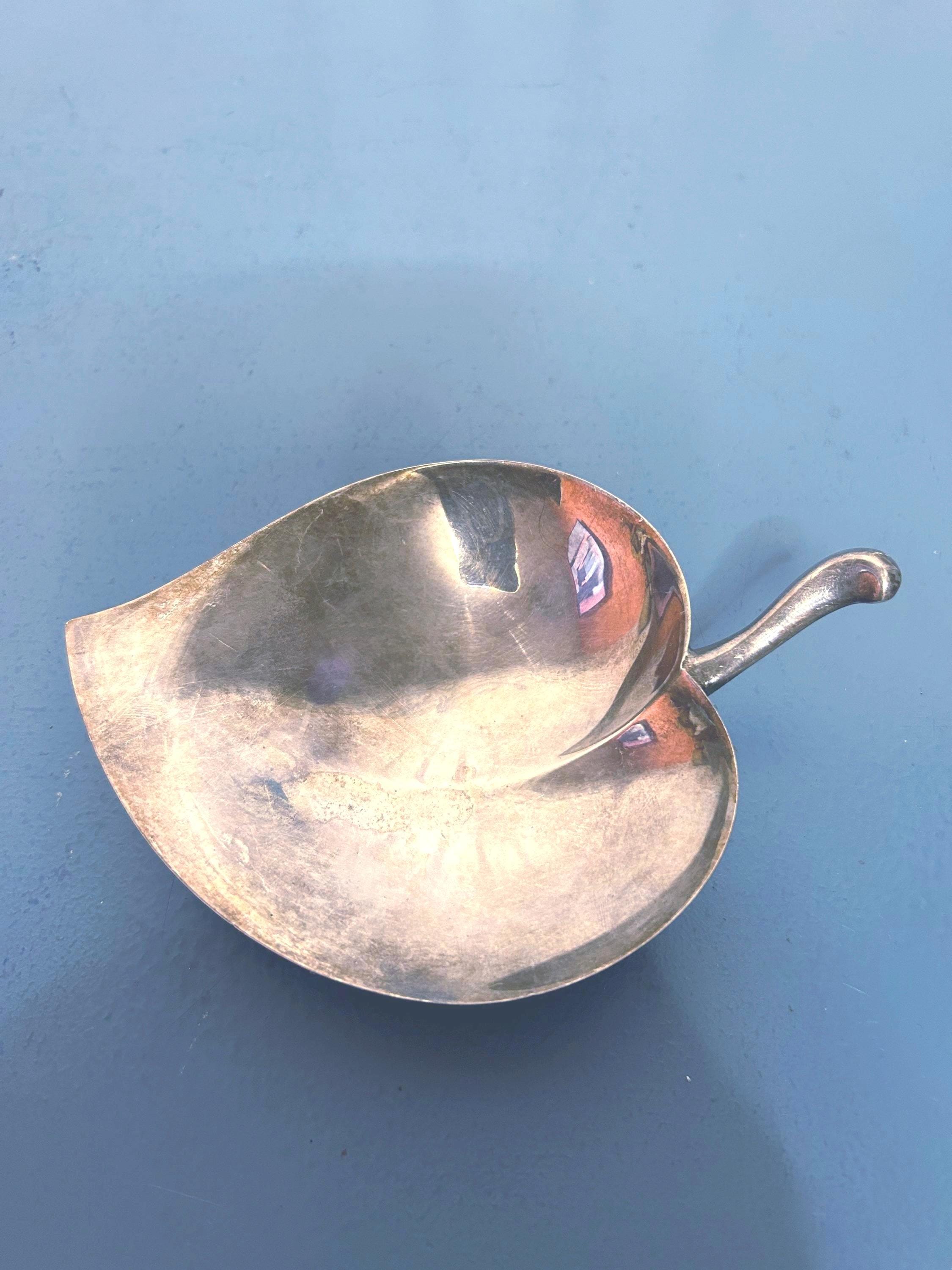 ヴィンテージ シルバープレート フット付きリーフ ~ 6インチ - Etsy 日本