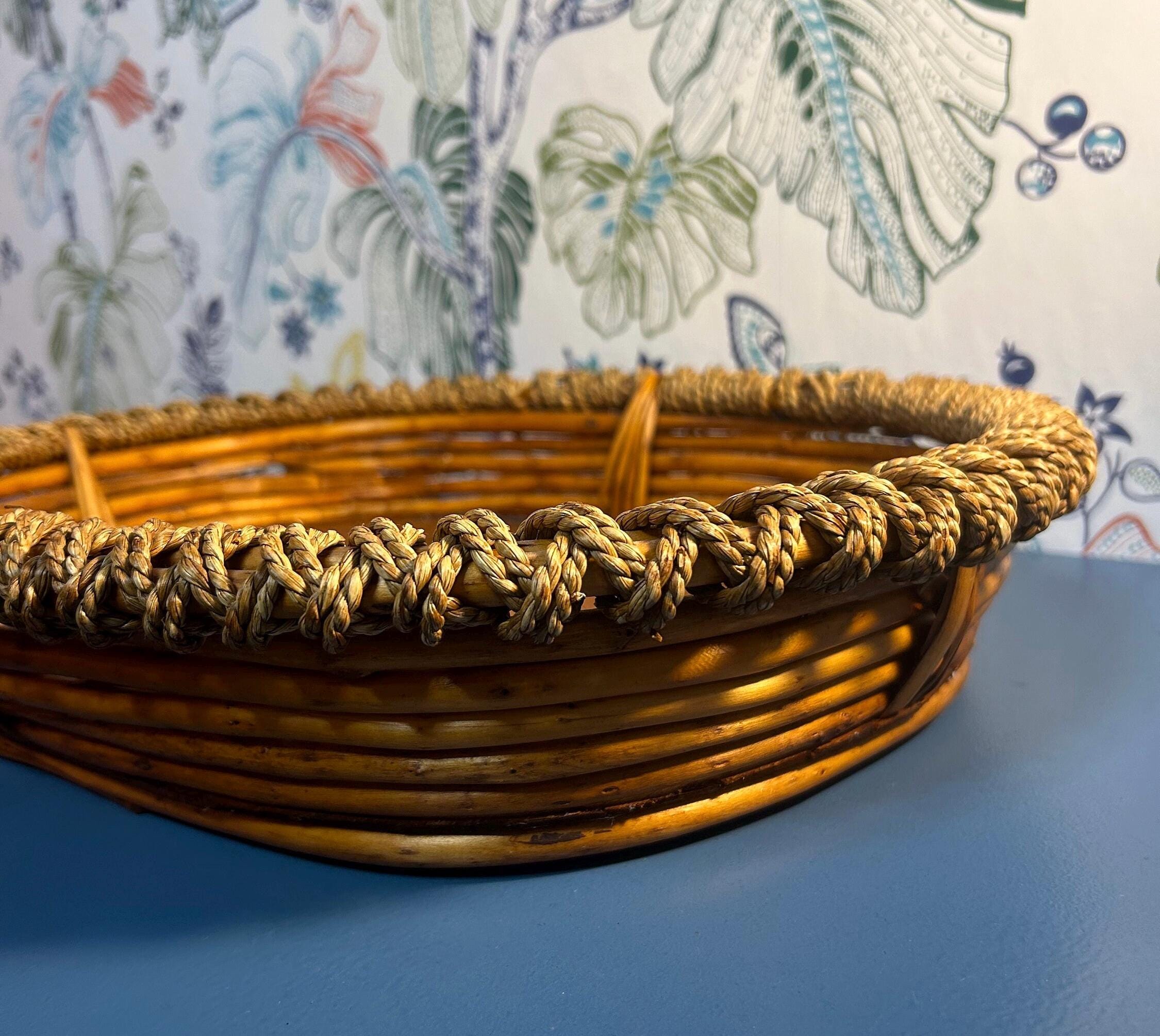 ヴィンテージ竹製バスケット（紐付き）～18インチ×14インチ（大