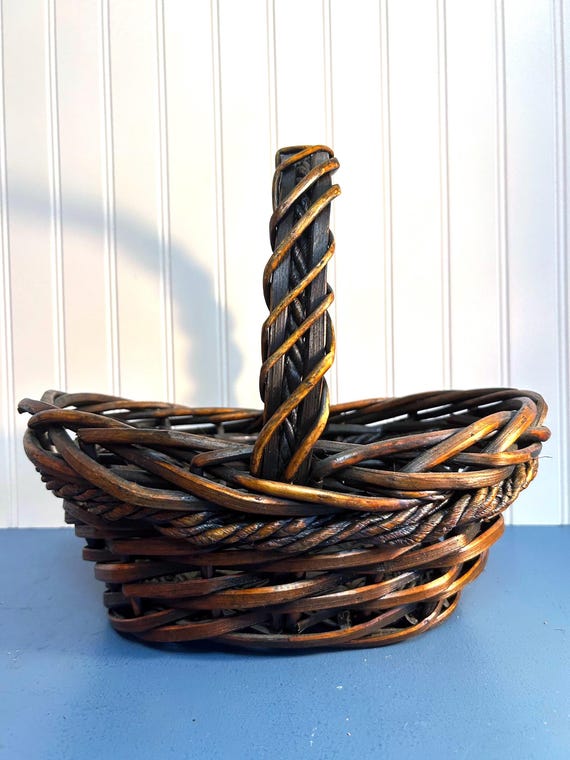 籐製　アンティーク　ハンドル付きバスケット 籐製 アンティーク ハンドル付きバスケット アンティーク