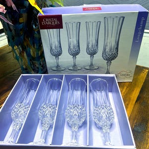 Vintage LONGCHAMP Cristal d’Arques Paris Wine Glasses, Ultra Clear- set of (4)