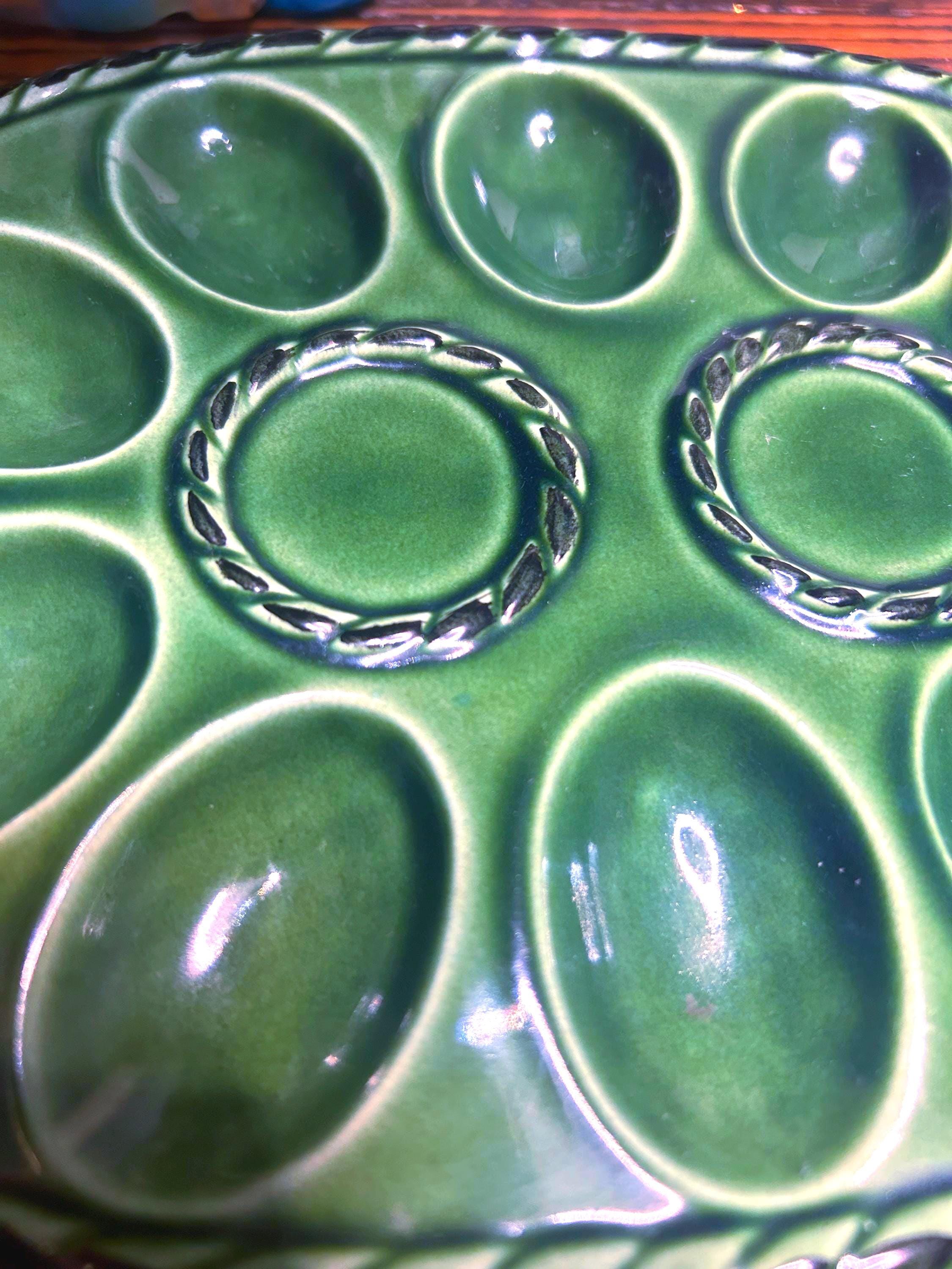 蝿の灰皿　デビルくるみ割り　アンビルペーパーウエイトセットフランスアンティーク Vintage Green Ceramic Deviled Egg Tray, Wall Hanging From Japan - Etsy