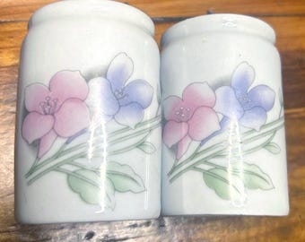 Vintage Floral Salt and Pepper Shakers ~ set of 2