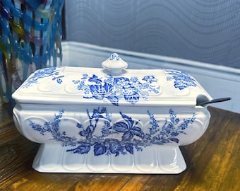 Vintage blauwe bloemen elektrische terrine, porseleinen soepschep met pollepel uit Japan