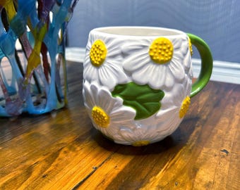 Daisy Garden Ceramic Sunflower Mug for Her ~ 18 oz.