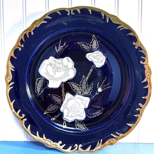 Vintage kobaltblauw roze bord met reliëf goud, echt gemaakt in Roemenië ~ 11,5&quot;