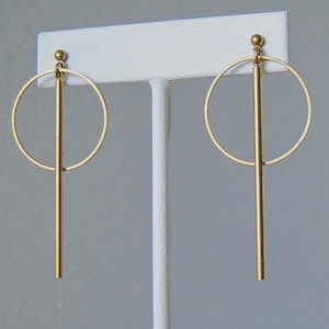 Circle and Bar Earrings | Simple and minimal stud dangles