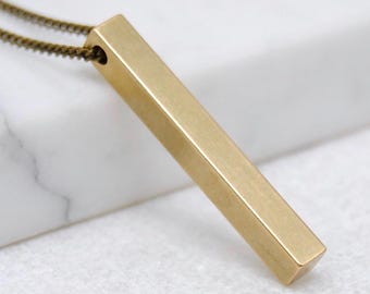 Collar con barra vertical / Colgante minimalista de oro / Joyería unisex de latón hecha a mano para uso diario
