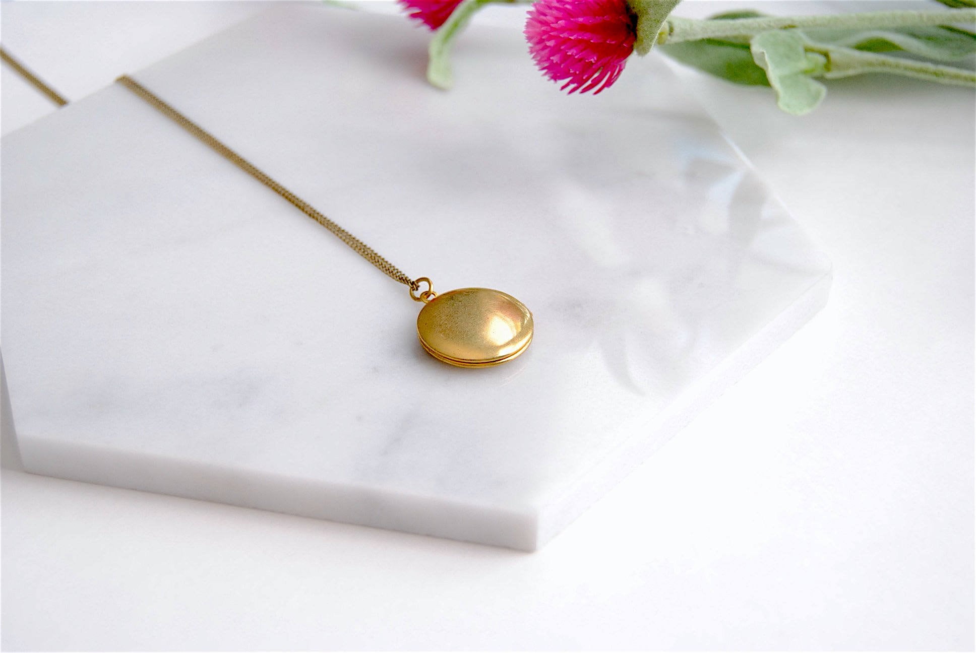 Gold Locket Pendant Necklaces on Sale | bellvalefarms.com