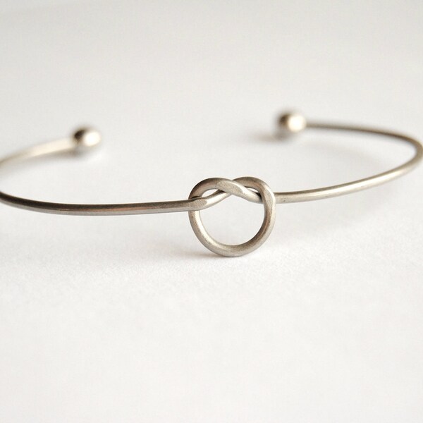Vintage Pretzel Knot Bracelet -  Summer Fashion - Bridesmaids Jewelry - Free Shipping in the US