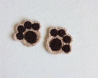 Paw print crochet appliqué in beige and brown